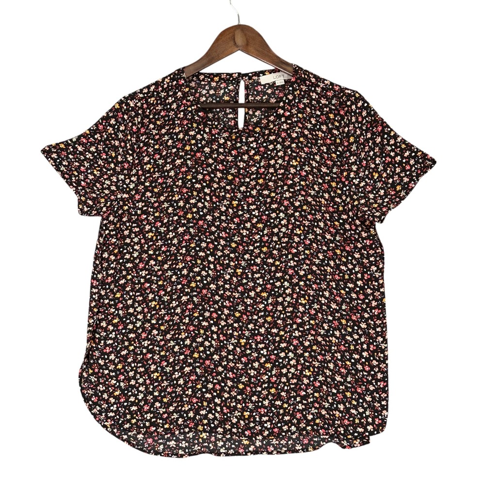 LOFT Blouse Womens Medium Black Excellent Ditsy Floral Short Sleeve Keyhole Top